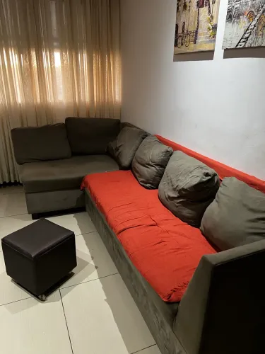 SOFÁ EM ÓTIMO ESTADO