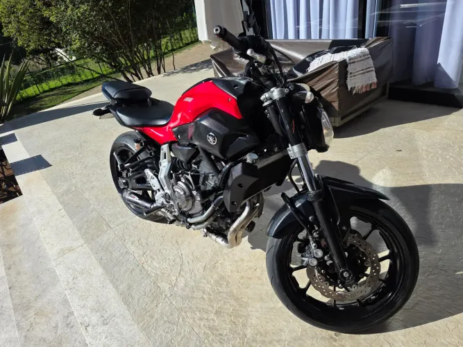 YAMAHA MT-07 2016 IMPECÁVEL & EXTREMAMENTE CUIDADA!