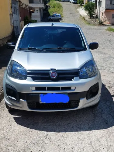 Fiat Uno Attractive 1.0 EVO Fire Flex 8V 5P 2021