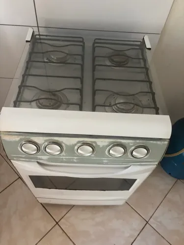 Fogão 4 bocas 
