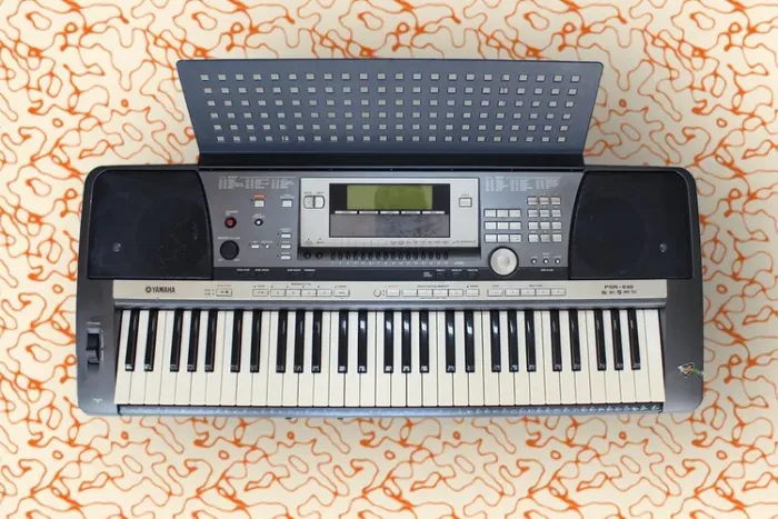Teclado Yamaha PSR640