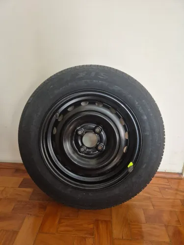 Jogo de Rodas aro 14" + Pneu montado - originais nissan