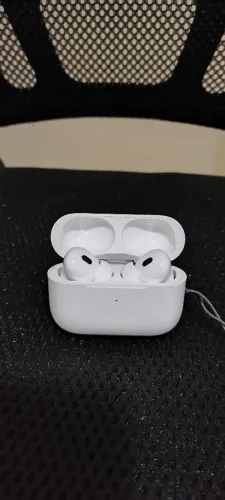 AirPods Pro 2 (USB-C)
