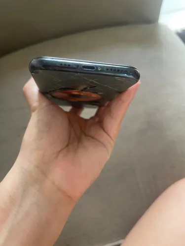 Vende iPhone 11 Pro