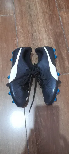 Chuteiras Puma N35 Campo semi novo infantil original