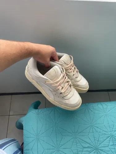 Tenis puma 180 bege