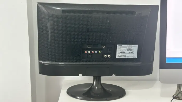 Monitor TV 22 Pol Samsung