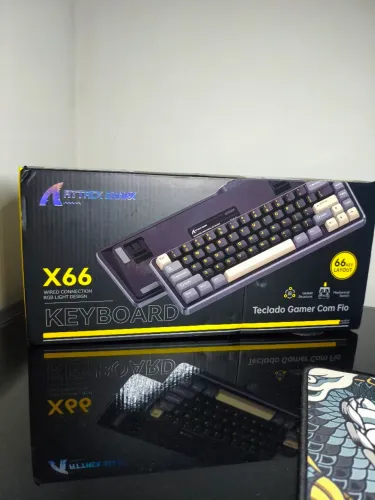 Teclado Attack Shark X66 - Preto