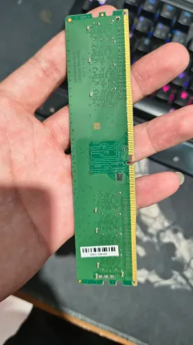 MEMÓRIA RAM DDR4 16GB