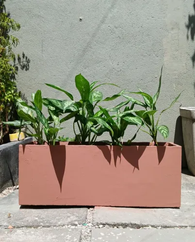 Jardineira de Concreto Grande( 80cm X 23 cm X 30 cm)
