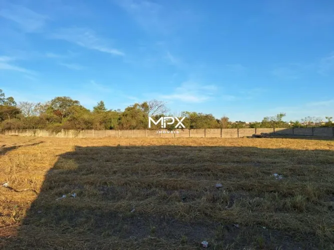Terreno à venda no Distrito Industrial em Rio das Pedras