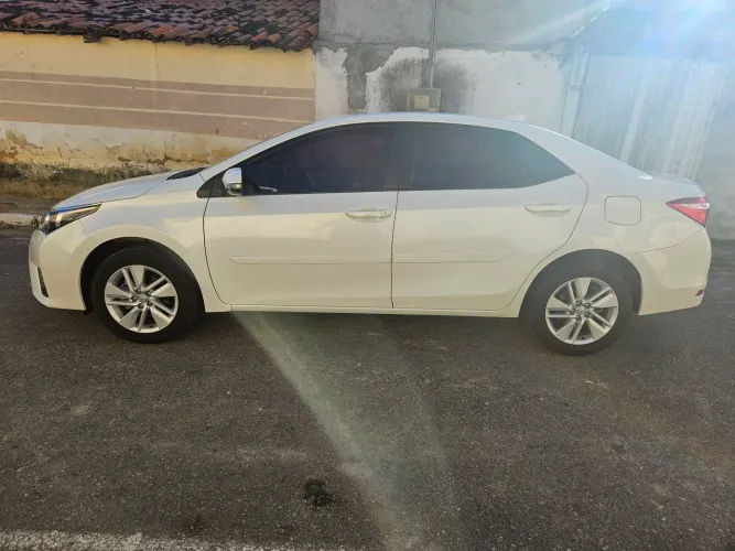 Toyota Corolla GLI 1.8 Flex 16V Aut. 2017