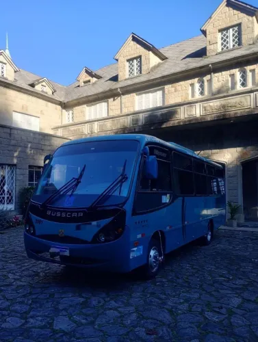 Micro Ônibus com banheiro a Venda 