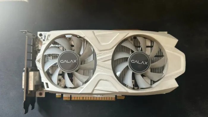 Galax NVIDIA GeForce GTX 1050 Ti EXOC White de 4GB.