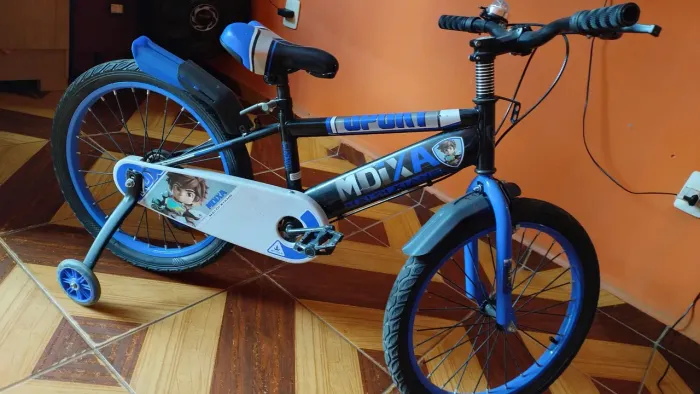 Vendo uma bicicleta nova infantil aro 20 ..650