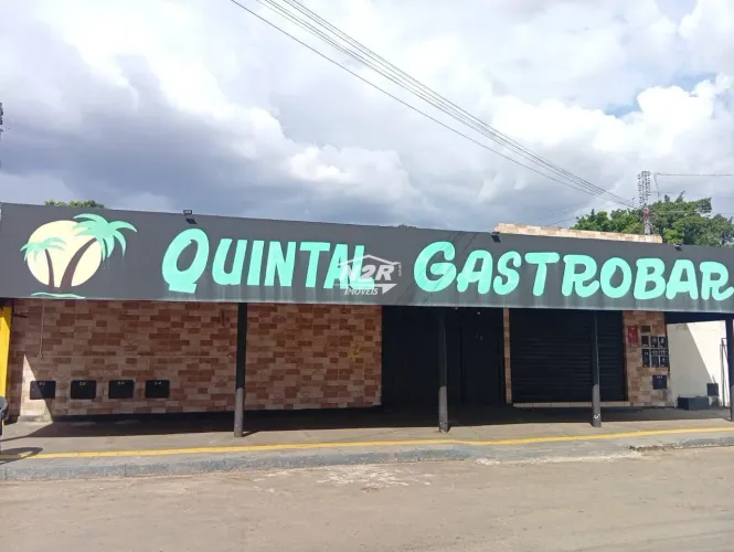 Terreno com 2 kitinet e ponto comercial na frente no João Braz