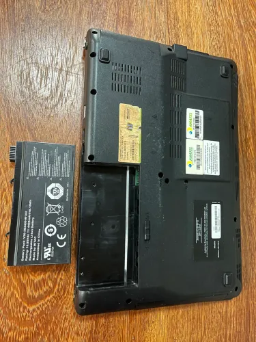 Notebook para retirada de peças