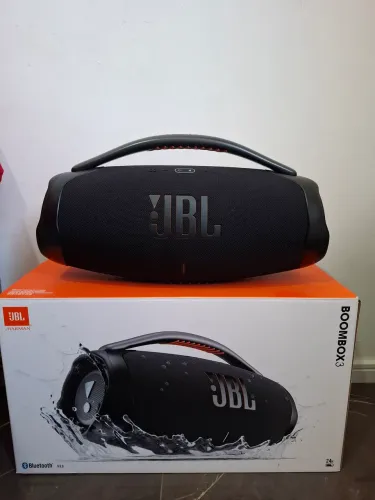 Bombox 3