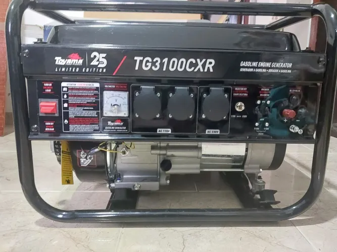 Gerador Toyama 3.1 kVA TG3100CXR Bivolt - NOVO (Nunca Usado)