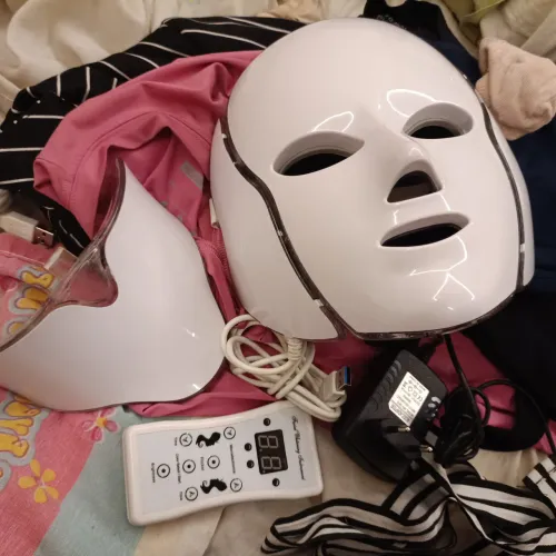 Máscara de LED Facial e Pescoço - 7 Cores