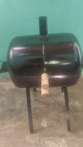Churrasqueira portátil