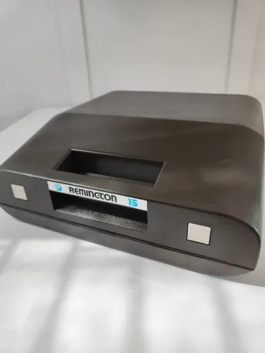 Máquina de escrever Remington 15 