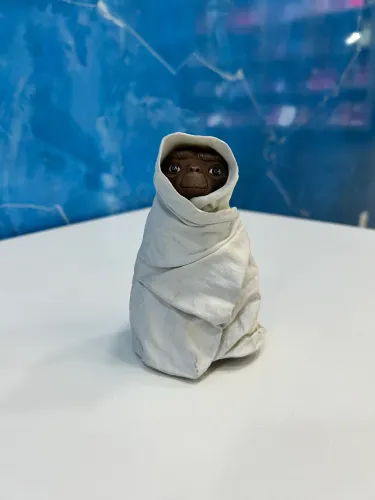 Boneco Action figure ET o Extraterrestre Neca (Manto sai)