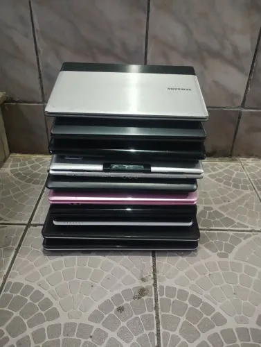 Vendo Lotes de 10 Notebook No ESTADO.