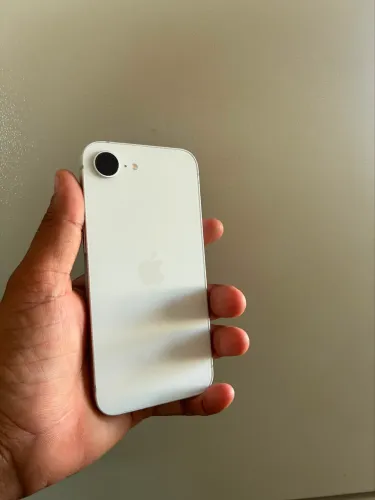 iPhone 16e 128G Anatel (Garantia Apple 13/01/27)