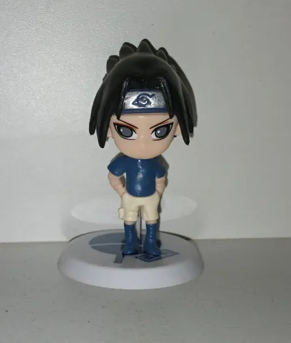 BONECO MINIATURA NARUTO CLASSICO SASUKE UCHIHA CRIANÇA