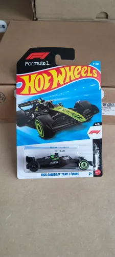 Hot Wheels Kick Sauber Team