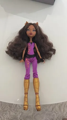 Monster high (já está reservada)