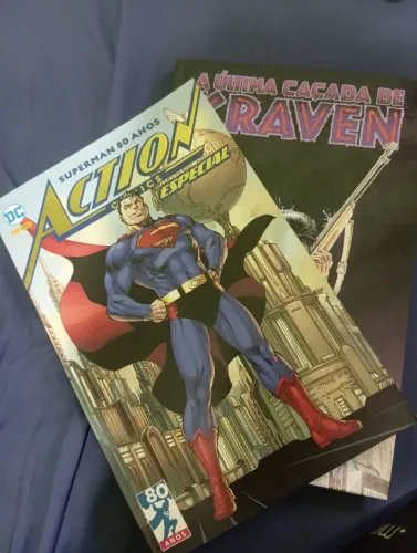 HQ A Última Caçada de Kraven e Superman 80 Anos