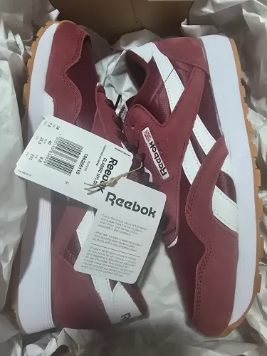 Tênis Reebok clássico Novo tamanho 39, Original