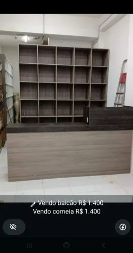 Balcão e comeia