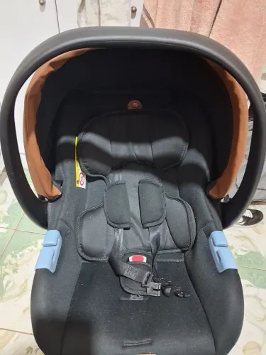 Bebê conforto moderna burigotto em ótimo estado!!
