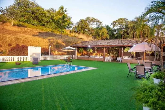 Chácara com 7 dormitórios à venda, 5000 m² por R$ 1.250.000,00 - Penha - Bragança Paulista