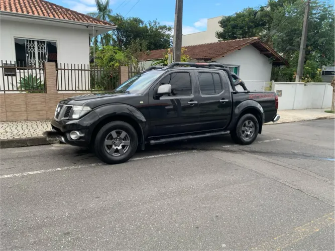 Nissan Frontier SV Attack CD 4X2 2.5 TB Diesel 2014