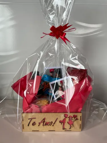 Cesta dia dos namorados ou aniversário