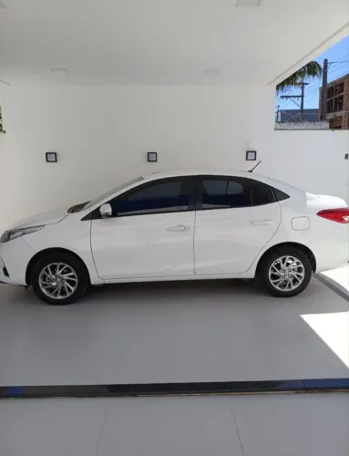 Toyota Yaris XS Sedan 1.5 Flex 16V 4P Aut. 2024