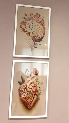 Quadro Decorativo Cérebro Coração