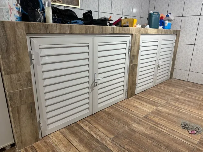 Porta para balcão sob medida