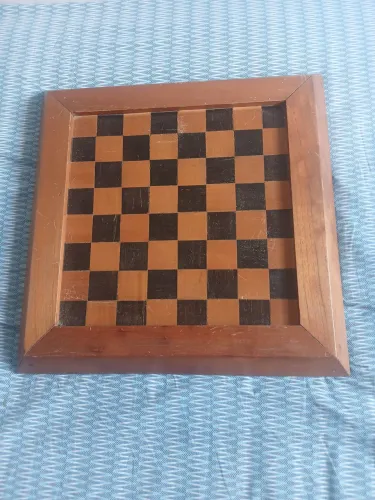 Tabuleiro de xadrez feito de maneira nobre