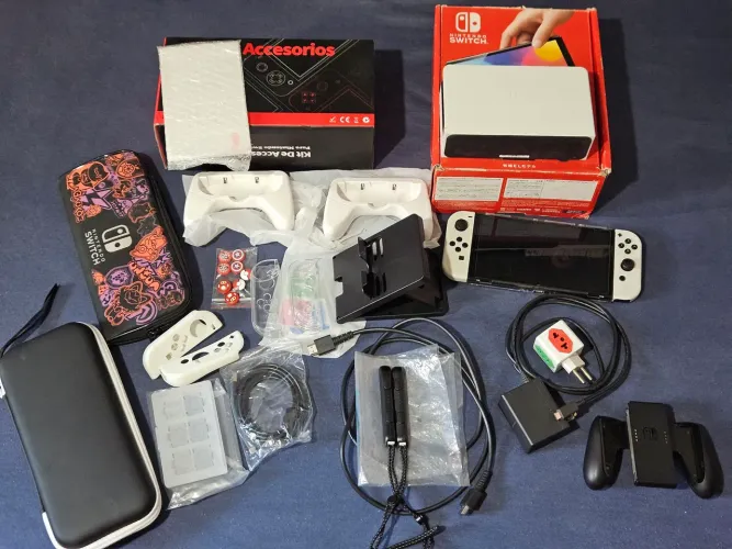 Nintendo switch oled BLOQUEADO + microsd 512gb