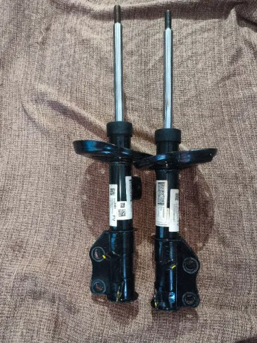 Par Amortecedores Dianteiros Onix 2020 a 2026 Original GM - Excelente Estado
