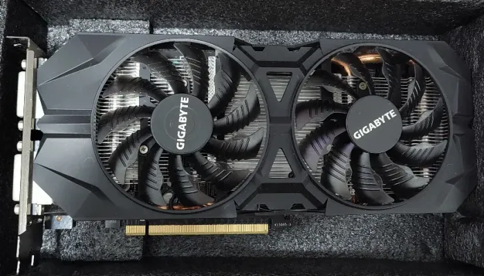 GTX 960 2GB funcionando perfeitamente