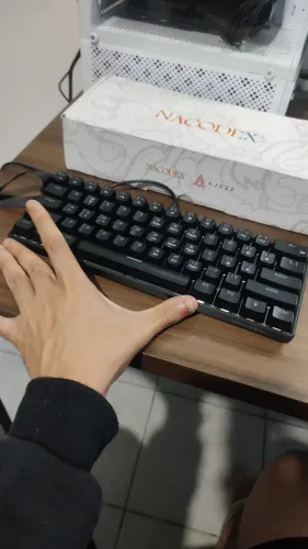 Teclado mecânico 60% Ajazz nk61 RGB switch red