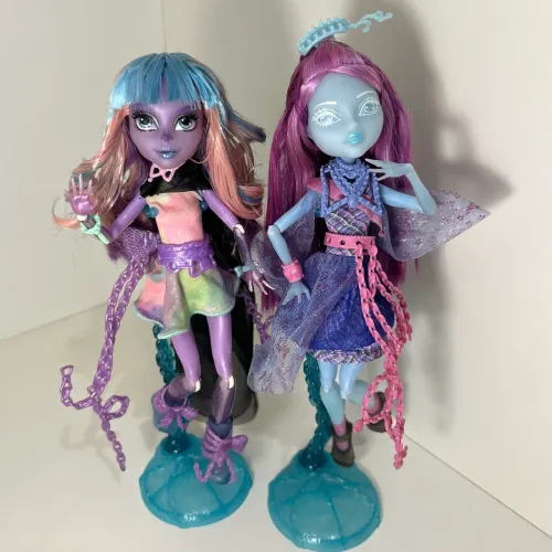 TROCO Kiyomi Haunterly e River Styxx 