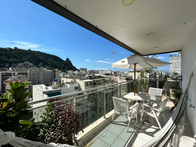 Apartamento mobiliado para locação com 2 quartos em Copacabana - Rio de Janeiro - RJ