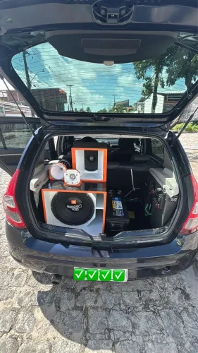 Som automotivo